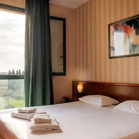 Meditur Pisa - Hotel *