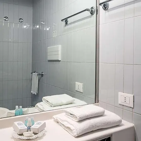 Hotel Meditur Pisa -
