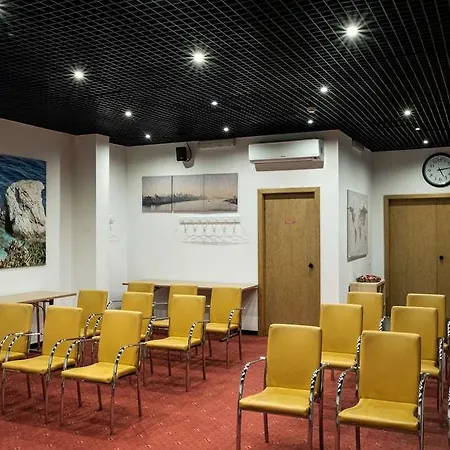 Hotel Meditur Pisa -